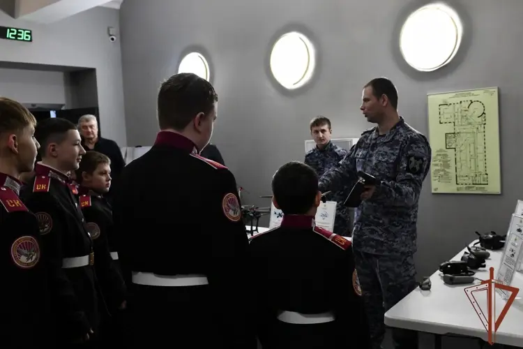 В преддверии 10-летия Росгвардии в Новосибирске открылась мультимедийная выставка «Всегда на страже история войск правопорядка»