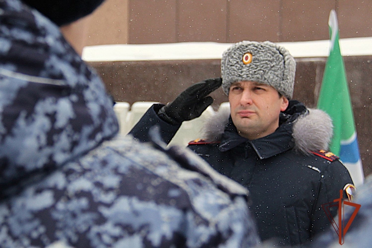 В Новосибирске сотрудники вневедомственной охраны Росгвардии приведены к Присяге 
