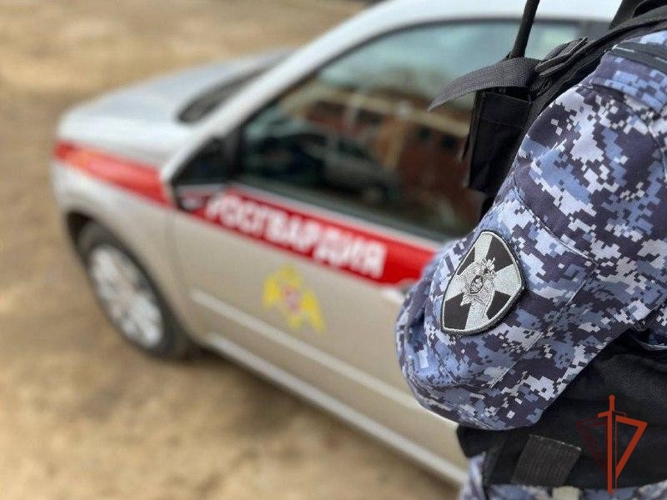 Экипажем Росгвардии задержан новосибирец, совершивший кражу парфюма