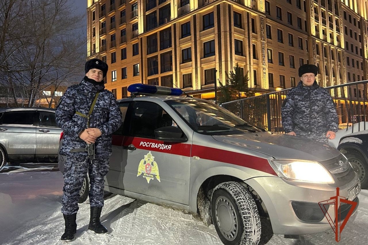 В Новосибирске патруль вневедомственной охраны Росгвардии разыскал пропавшего ребенка