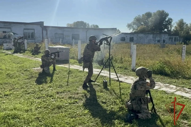 В военном институте прошли занятия по отработке действий при защите важных государственных объектов 