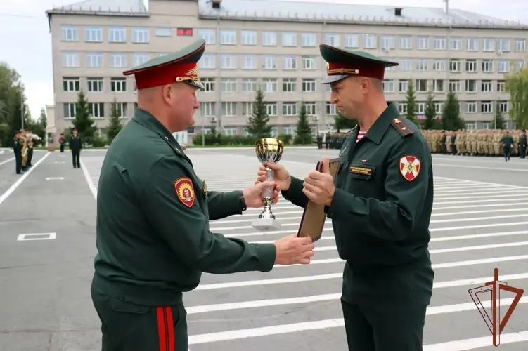 Новый учебный год торжественно стартовал в Новосибирском военном институте Росгвардии