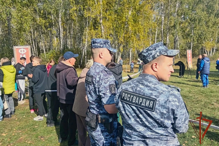 Сотрудники вневедомственной охраны Росгвардии приняли участие во всероссийском "Кроссе нации»