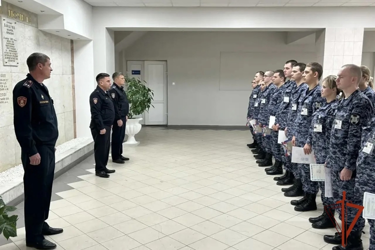 В новосибирском Центре профессиональной подготовки состоялся выпуск новобранцев Росгвардии